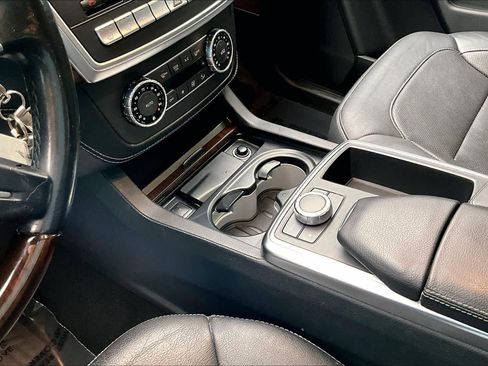 Used 2015 Mercedes-Benz ML 400 4MATIC image 16