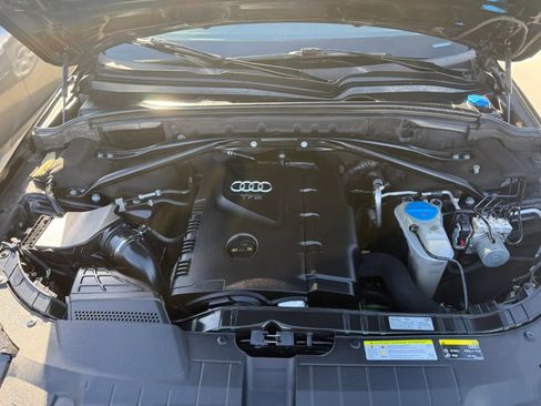 Used 2017 Audi Q5 2.0T Premium Plus w/ Technology Package image 54