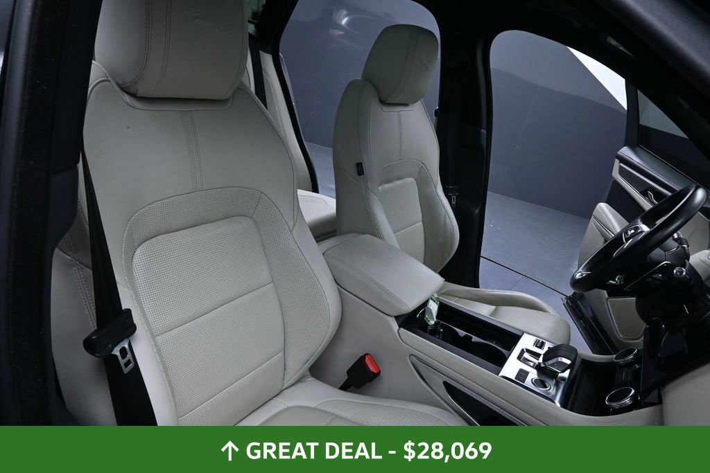 Used 2021 Jaguar F-PACE R-Dynamic S AWD/4WD image 33