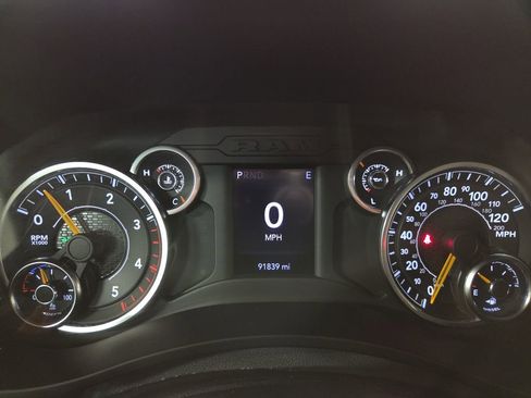 Used 2022 RAM 2500 Tradesman image 21