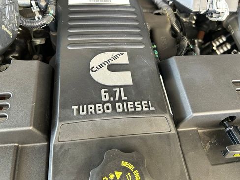 Used 2023 RAM 2500 Limited AWD/4WD image 13