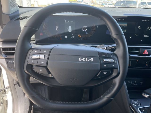 Used 2026 Kia Sportage LX AWD/4WD image 14