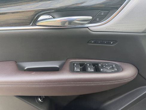 Used 2021 Cadillac XT6 Premium Luxury AWD/4WD image 10