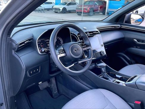 Used 2022 Hyundai Santa Cruz SEL image 16