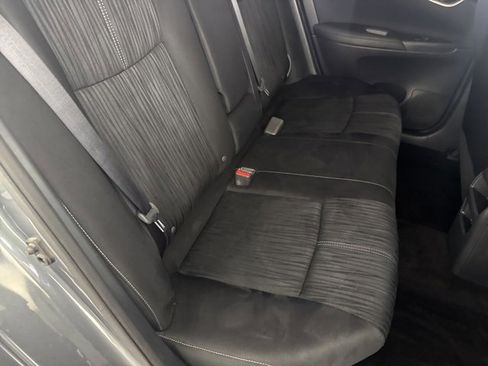 Used 2016 Nissan Sentra SV w/ Style Package image 23