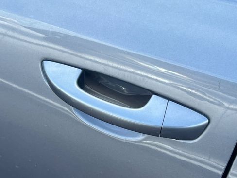 Used 2011 Volkswagen Golf TDI image 20