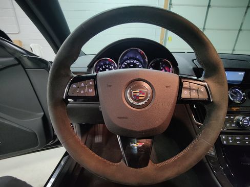 Used 2011 Cadillac CTS V w/ Wood Trim Package RWD image 33