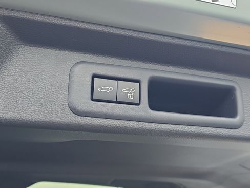 New 2026 Toyota Sequoia Platinum image 11