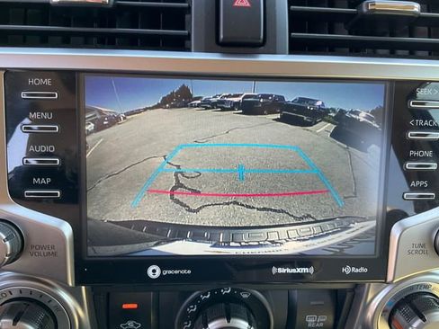 Used 2022 Toyota 4Runner SR5 Premium w/ Moonroof Package RWD image 15