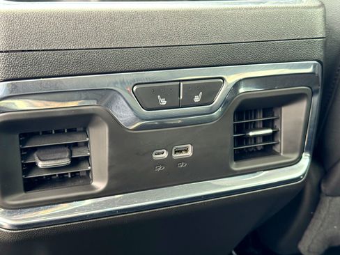 Used 2024 Chevrolet Silverado 1500 LTZ w/ LTZ Premium Texas Edition image 20