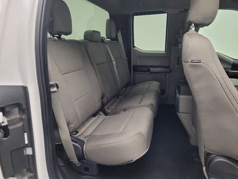 Used 2016 Ford F150 XLT image 19