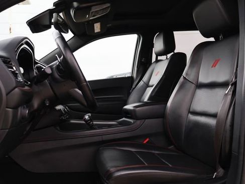 Used 2024 Dodge Durango GT image 9