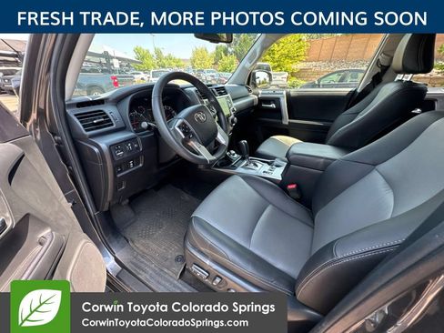 Used 2021 Toyota 4Runner SR5 Premium w/ Moonroof Package AWD/4WD image 12
