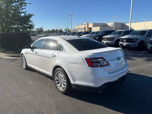 Used 2017 Ford Taurus Limited AWD/4WD image 4