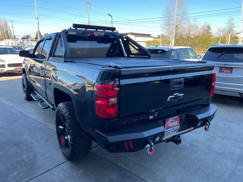 Used 2018 Chevrolet Silverado 1500 LT w/ Redline Edition AWD/4WD image 5