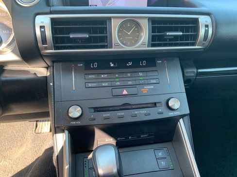 Used 2016 Lexus IS 300 AWD image 25