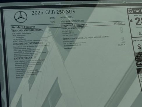 Certified 2025 Mercedes-Benz GLB 250 image 21