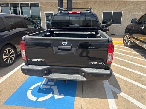Used 2020 Nissan Frontier PRO-4X w/ Pro-4x Utility Package AWD/4WD image 7