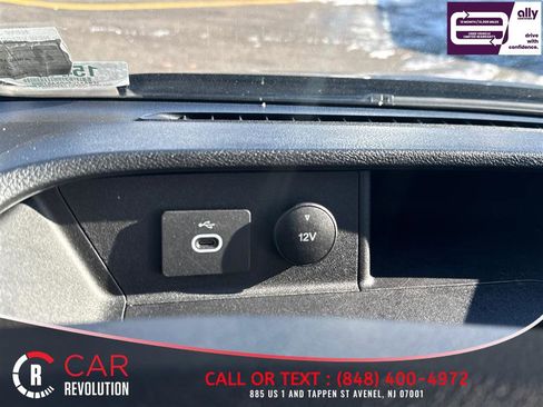 Used 2024 Ford Transit 350 XLT image 34