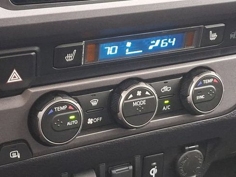 Used 2023 Toyota Tacoma TRD Pro AWD/4WD image 13