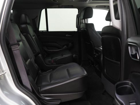 Used 2016 GMC Yukon SLT w/ Open Road Package AWD/4WD image 12