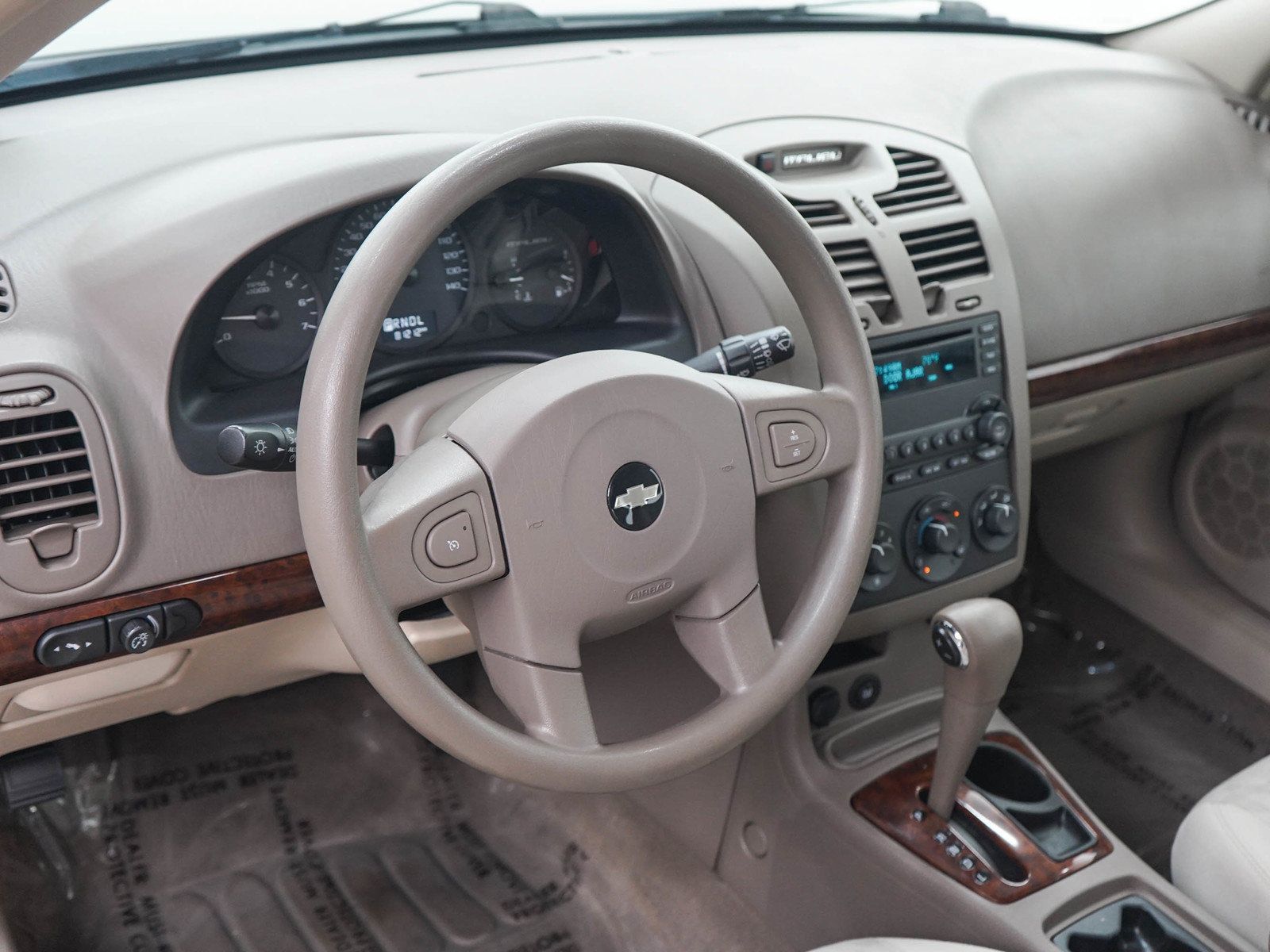 Used 2005 Chevrolet Malibu LS w/ Preferred Equipment Group FWD image 20