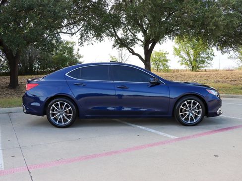 Used 2019 Acura TLX V6 FWD image 8