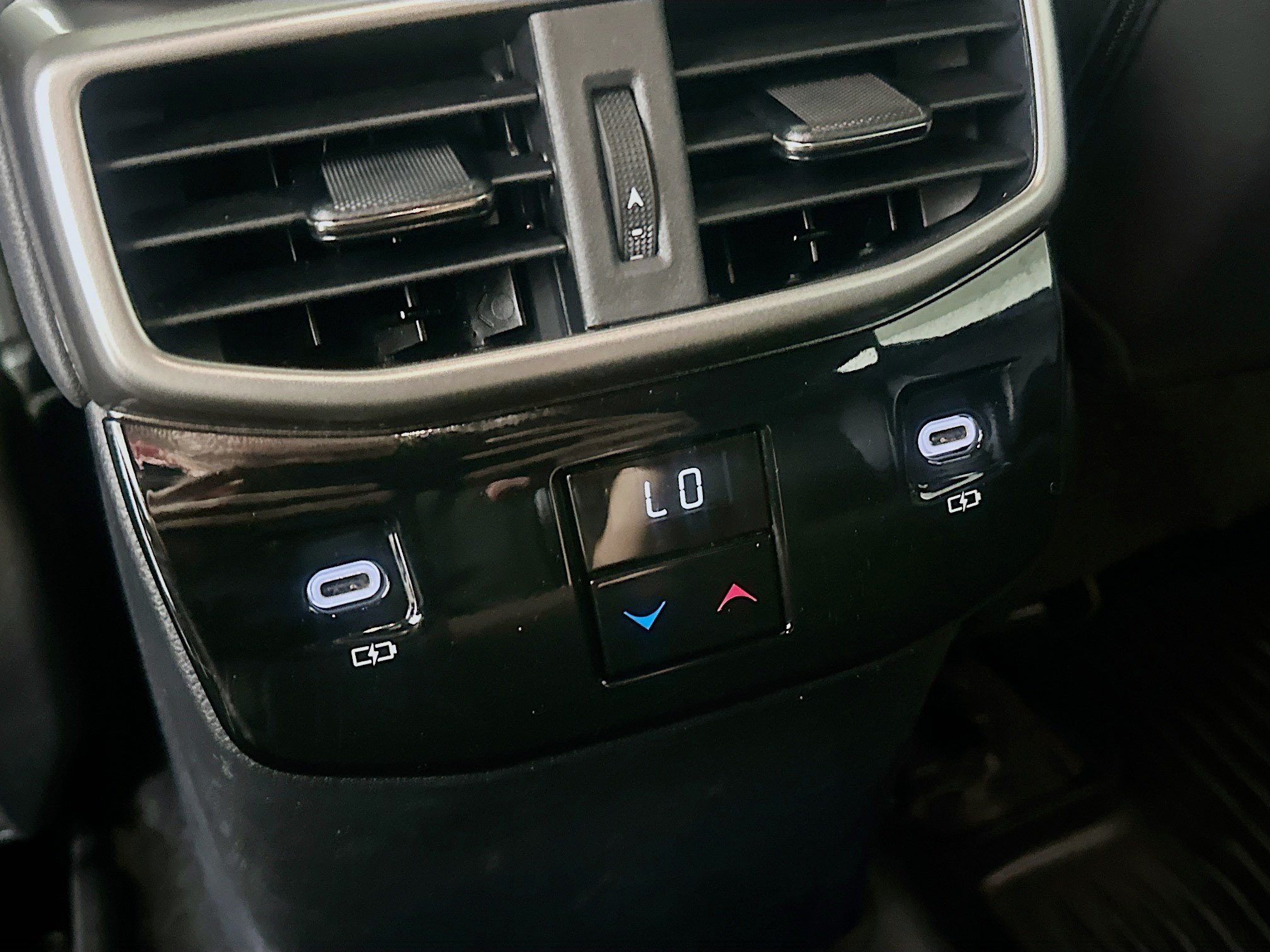 Used 2023 Lexus RX 350 Premium w/ Accessory Package (Z1) AWD/4WD image 28