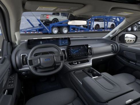 New 2026 Ford Expedition Platinum w/ Driver's Package image 9