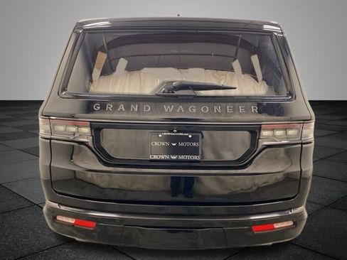 Used 2024 Jeep Grand Wagoneer Series III w/ Quick Order Packagew 28T image 5
