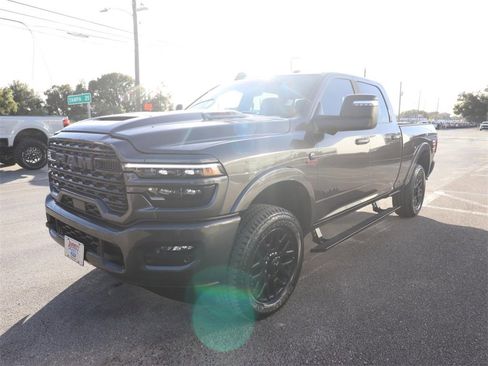 Used 2025 RAM 2500 Limited image 5