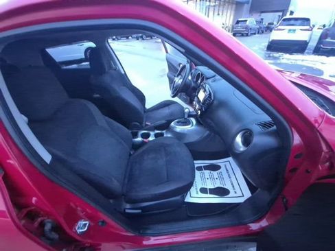 Used 2015 Nissan Juke SV w/ Technology Package image 29