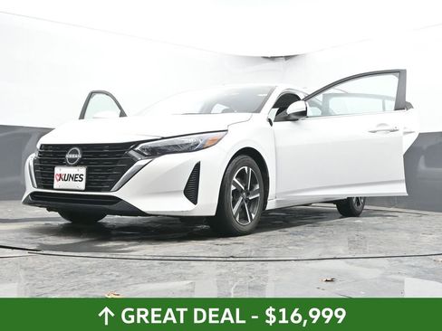 Used 2024 Nissan Sentra SV image 73