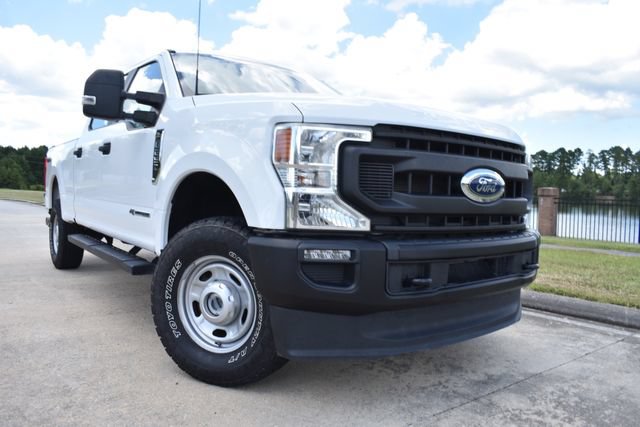 Used 2022 Ford F250 XL w/ Power Equipment Group AWD/4WD image 5