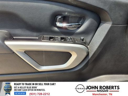 Used 2024 Nissan Titan SV RWD image 29