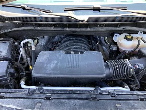 Used 2024 Chevrolet Tahoe LT AWD/4WD image 34