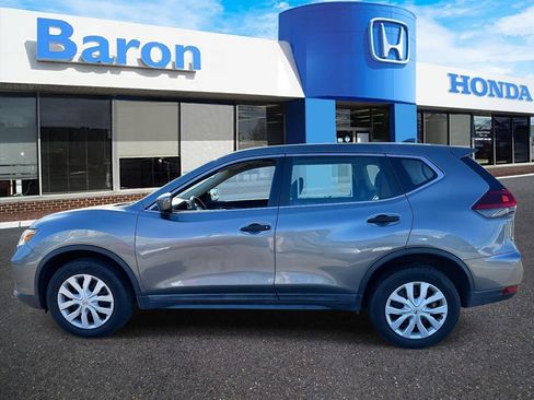 Used 2020 Nissan Rogue S AWD/4WD image 3