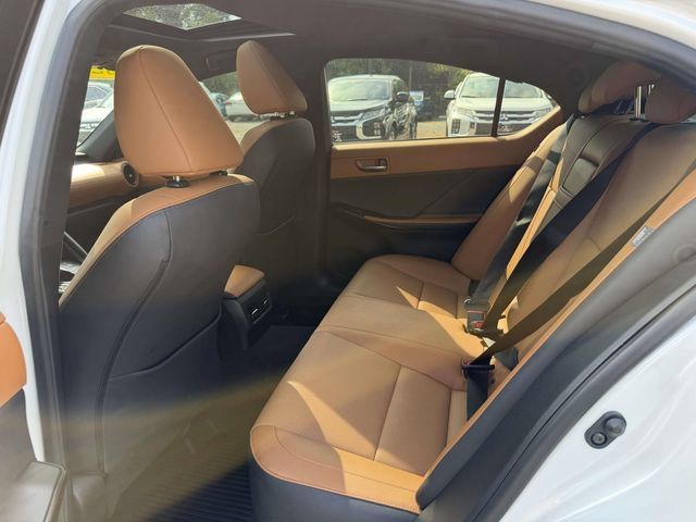 Used 2023 Lexus IS 300 AWD w/ Premium Package image 12