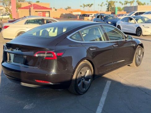 Used 2018 Tesla Model 3 Long Range image 3