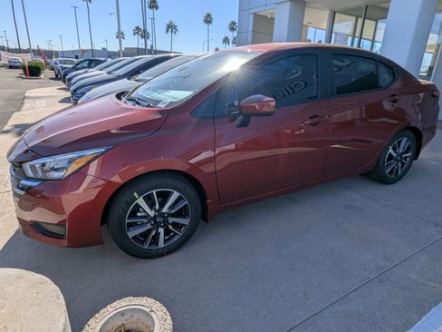 New 2025 Nissan Versa SV image 3