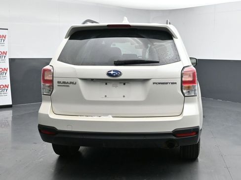Used 2018 Subaru Forester 2.5i Limited image 8
