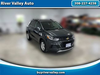 Used 2018 Chevrolet Trax LT w/ LT Convenience Package FWD video 1