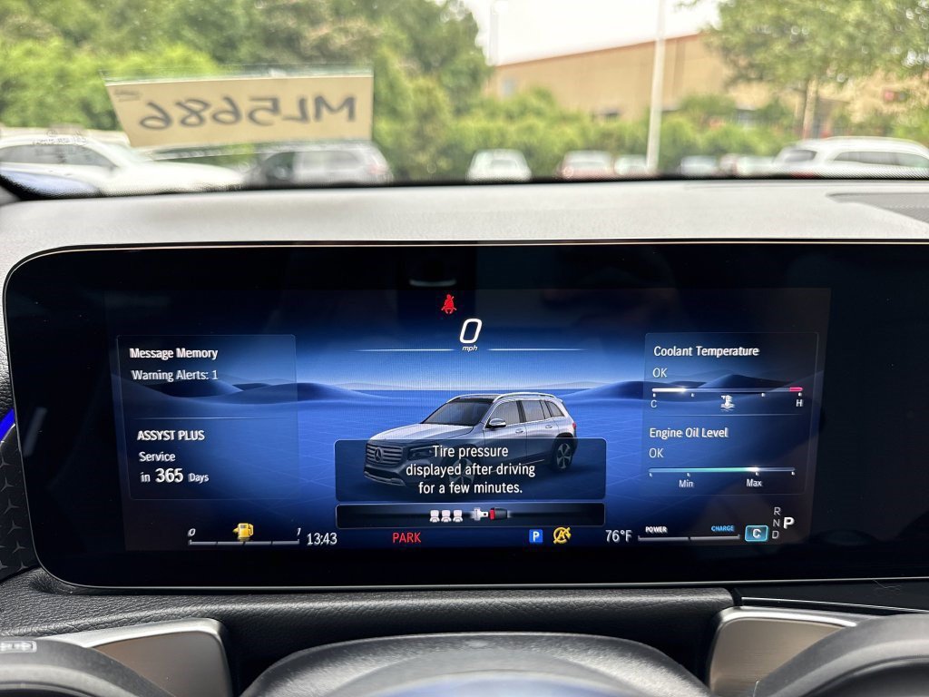 Certified 2025 Mercedes-Benz GLB 250 image 28