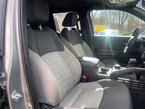 Used 2025 Toyota Tacoma TRD Off-Road image 18