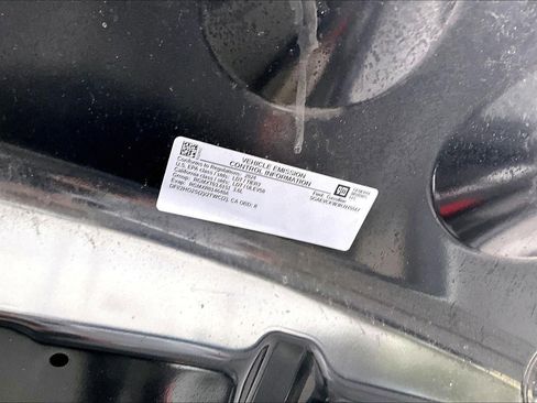 Used 2024 Buick Enclave Avenir w/ Avenir Technology Package image 32