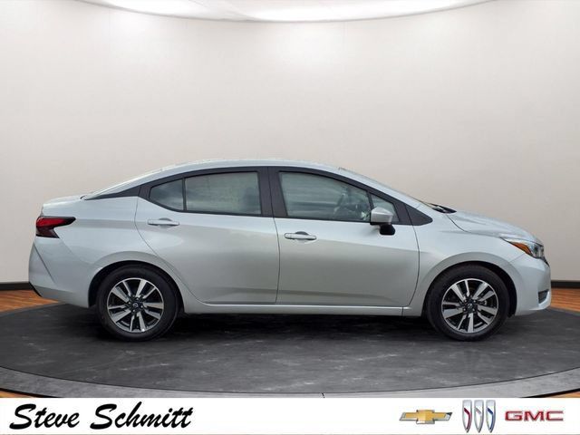 Used 2025 Nissan Versa SV FWD image 24