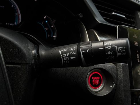 Used 2018 Honda Civic EX image 37