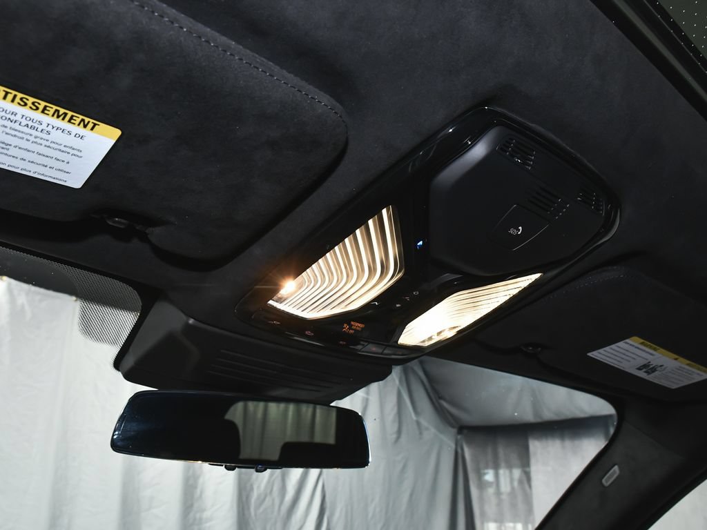 Used 2026 BMW X7 M60i AWD/4WD image 41