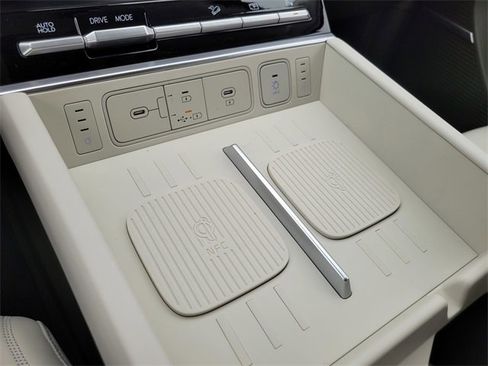 New 2025 Hyundai Santa Fe Calligraphy image 20