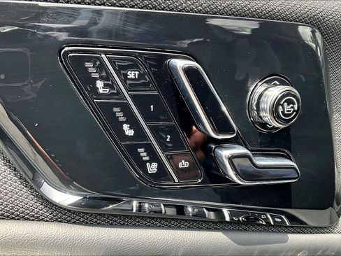 New 2026 Cadillac Optiq V AWD/4WD image 20